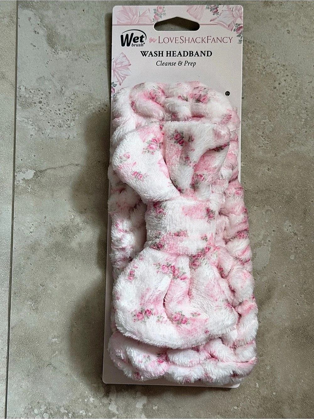 Wet Brush x LoveShackFancy Wash Headband Rosa Beaux Floral Pink & White
